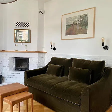 Chic In Vibrant Area - National Stadium - Saska Kepa *